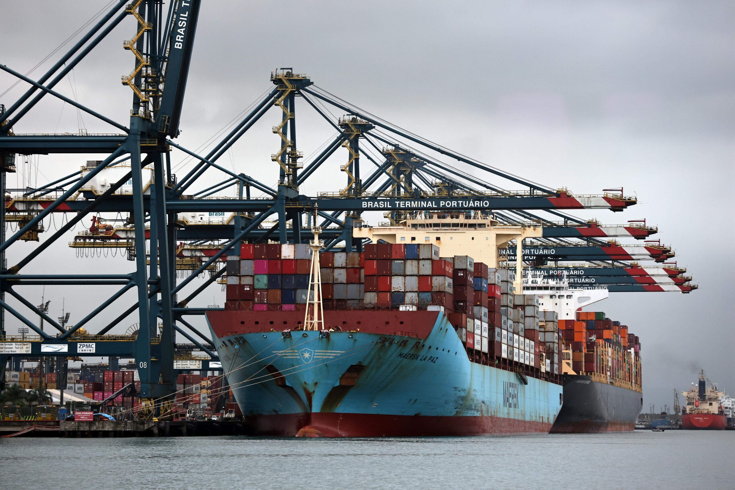 Agregar valor é desafio da exportação, aponta especialista - A Tribuna