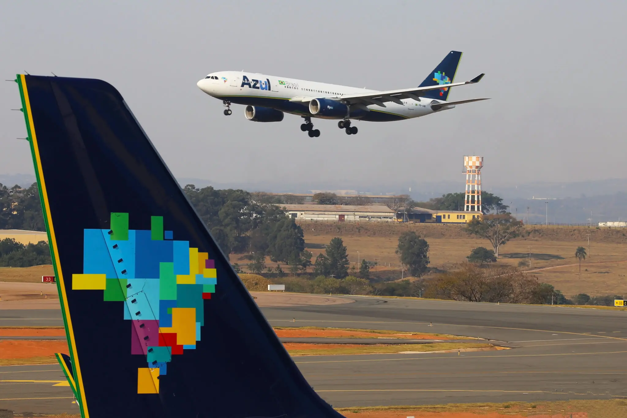 Azul conquista 33 prêmios em 2024 e se destaca no setor aéreo