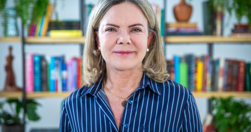 Gleisi destaca investimento de R$ 300 milhões para reabertura de fábrica de fertilizantes no Paraná | D'Ponta News - Notícias do Paraná