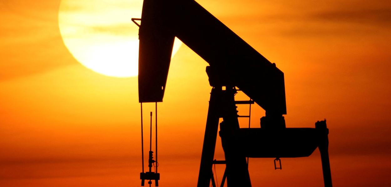 Grandes petrolíferas europeias recuam na transição para a energia renovável