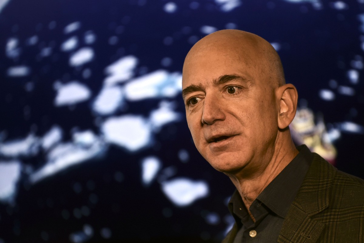 Jeff Bezos desmente rumores sobre casamento e festa milionária em Aspen