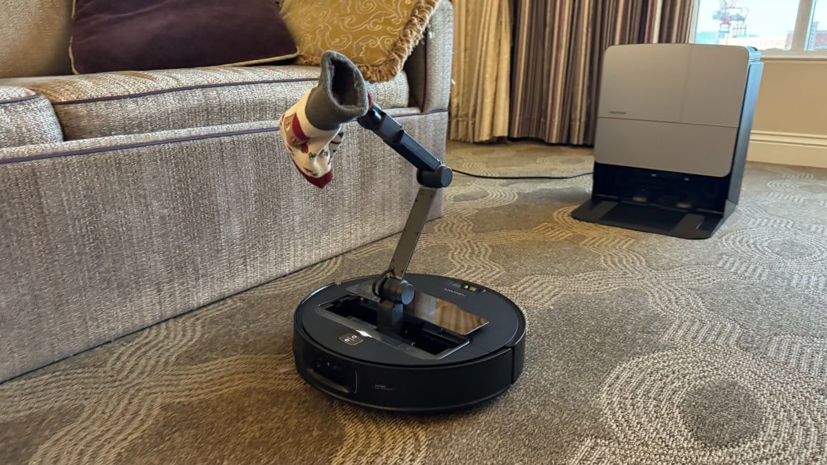 CES 2025: O novo aspirador de robô atraente da Roborock é uma grande flexibilidade