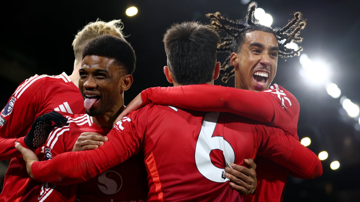 Como assistir FCSB vs. Manchester United online gratuitamente