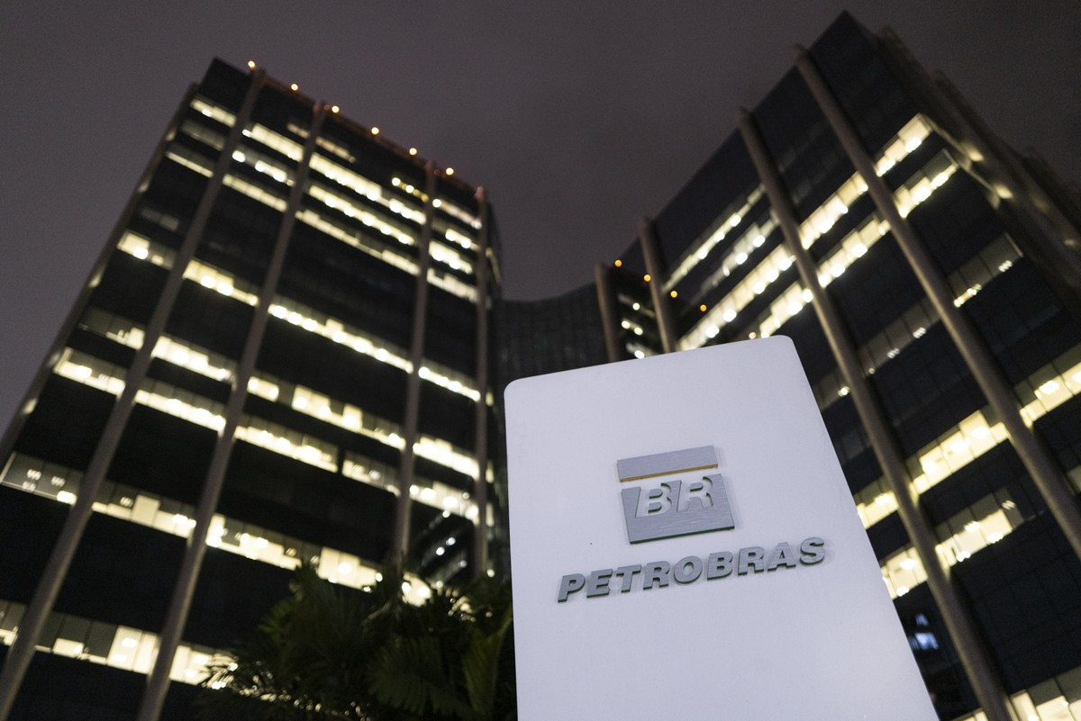 Petrobras fecha 2024 sem reajuste no diesel | Empresas