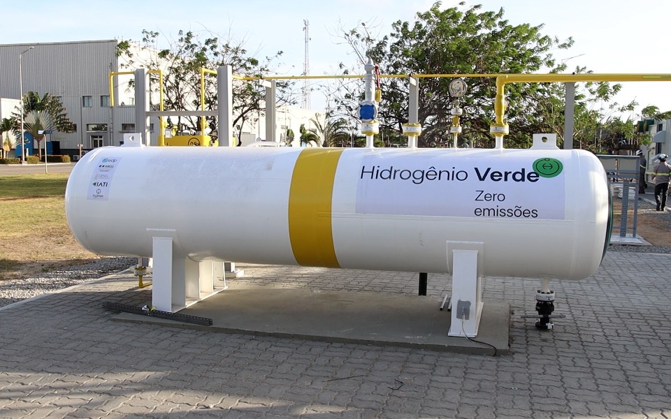 Air Liquide e TotalEnergies vão investir mais de mil milhões de euros em dois projetos ligados ao hidrogénio