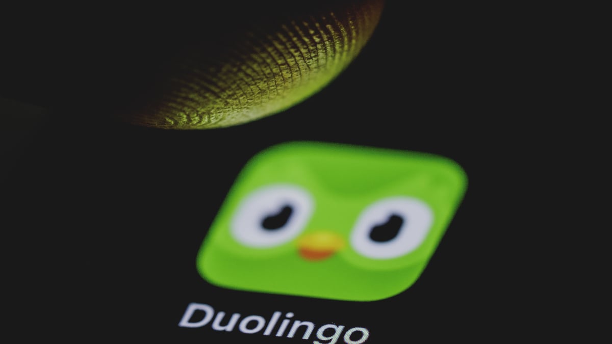 Duolingo 'mata' sua dupla de mascote de coruja