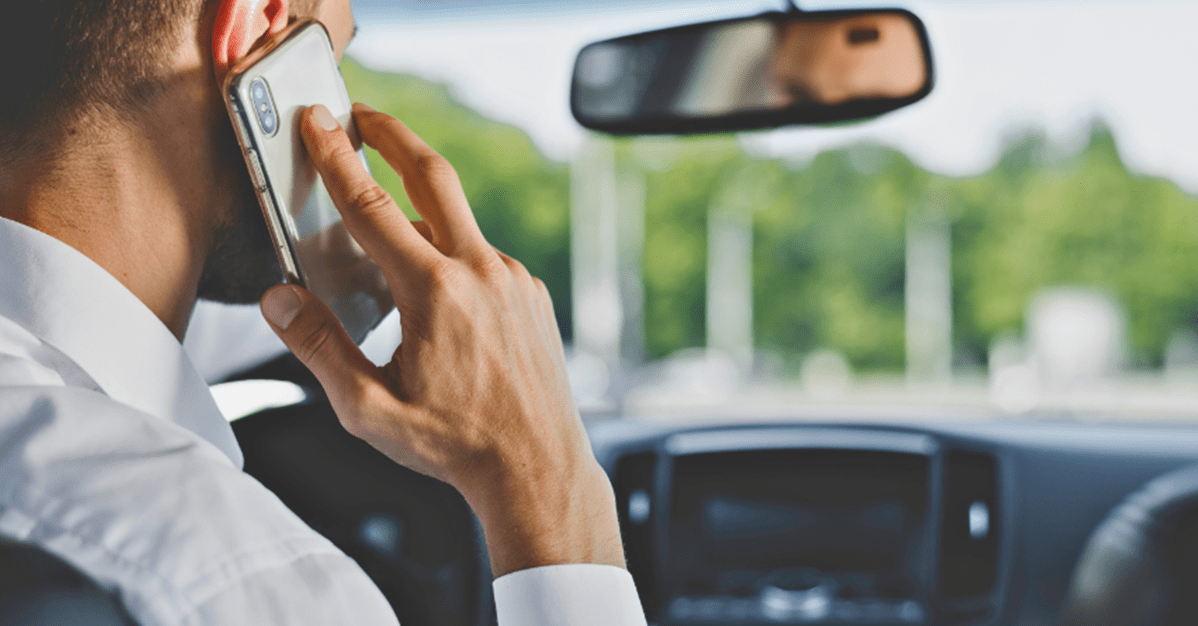 Mantida justa causa de homem que causou acidente por uso de celular