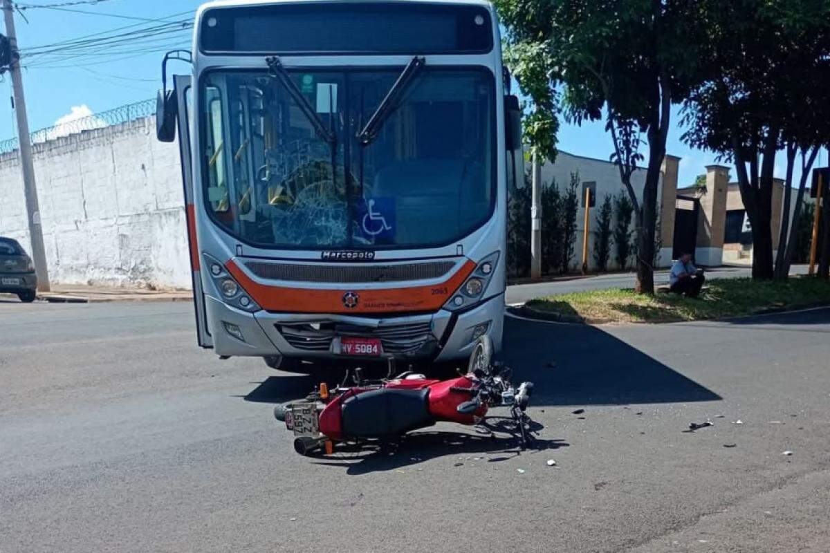 Colisão foi na Vila Industrial