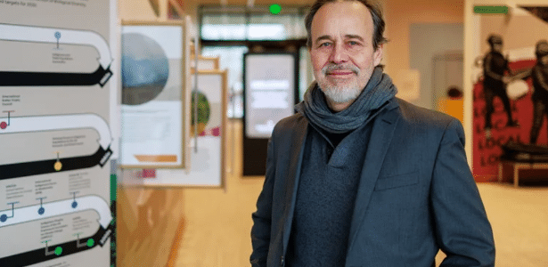 Eduardo Brondizio é antropólogo