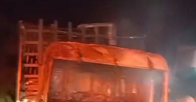 Carreta de Concórdia se envolve em grave acidente na BR-153 - Radio Rural