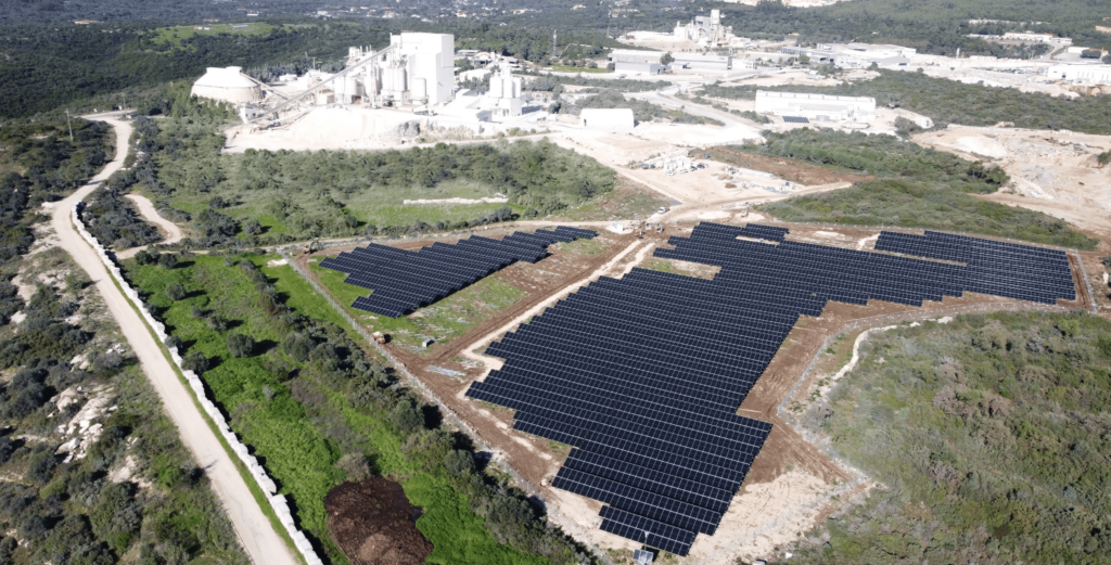 Lhoist e TotalEnergies inauguram Central Solar da Lhoist em Valverde