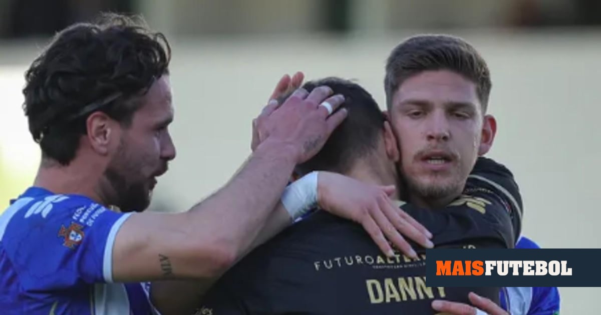 VÍDEO: Marco sofre empate aos 90+3m e desperdiça penálti aos 90+8 | MAISFUTEBOL