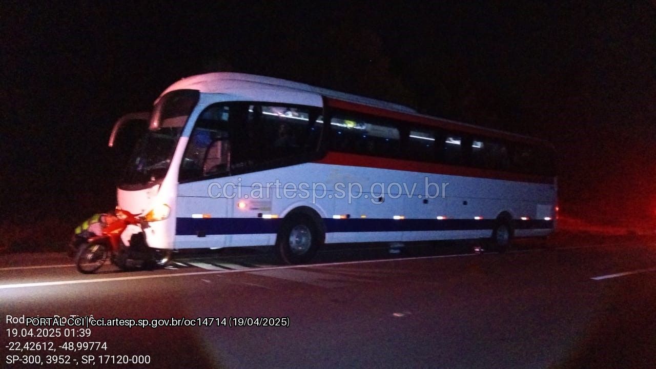 Acidente entre ônibus e moto deixa dois feridos na Rodovia Marechal Rondon
