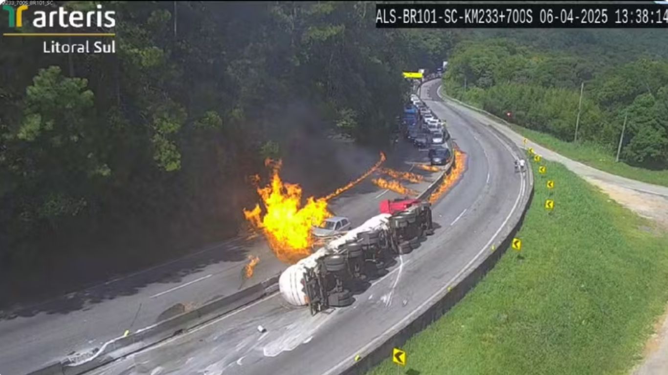 acidente em Palhoça Boca no Trombone acidente em Palhoça