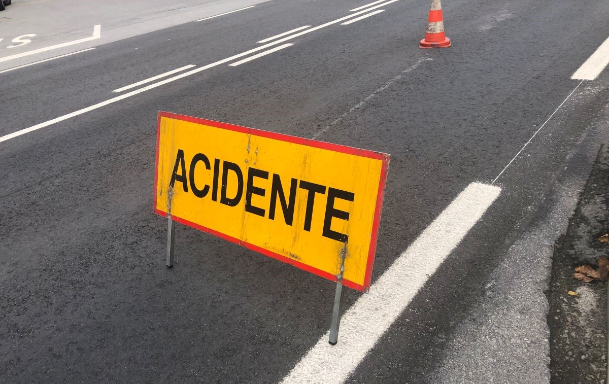 Homem morre em acidente de viação na EN 221-7 - A Voz de Trás-os-Montes
