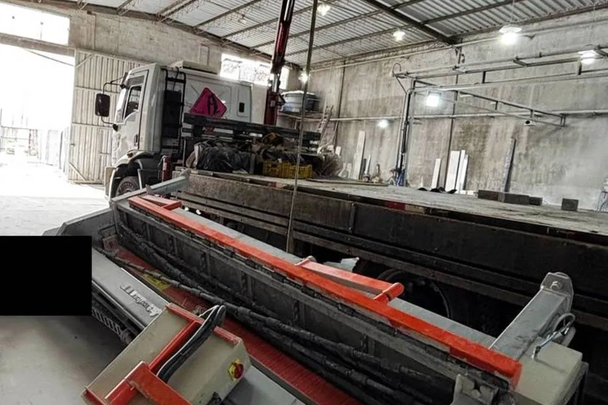 Homem morre em empresa de Curitiba após ser atingido por máquina