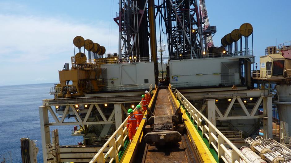 Que impactos terá retoma do projeto da Total? – DW – 04/04/2025