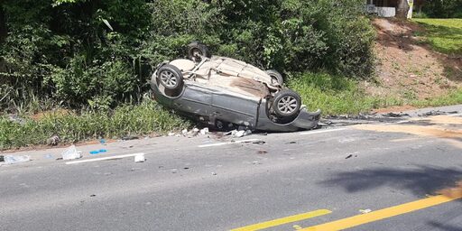 Tribuna do Vale / Regional / Mãe e filho morrem em grave acidente na BR-470, em Apiúna