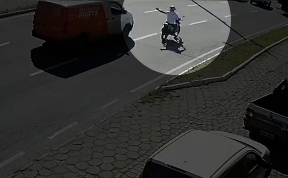 VÍDEO I Policial Militar morre em acidente na Avenida Carlos Lindemberg | Tribuna Online