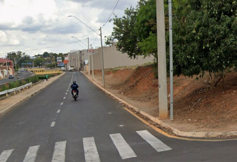 Acidente em garagem da Guerino Seiscento deixa um morto e um ferido em Lins (SP) nesta quinta-feira (8)
