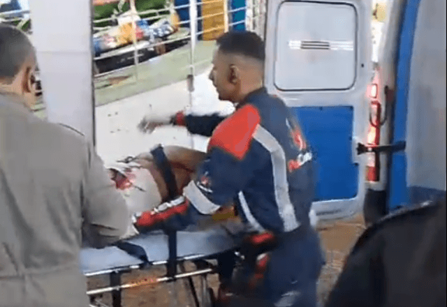 Jovem morre e cinco pessoas ficam feridas em acidente em parque de diversões no Rio