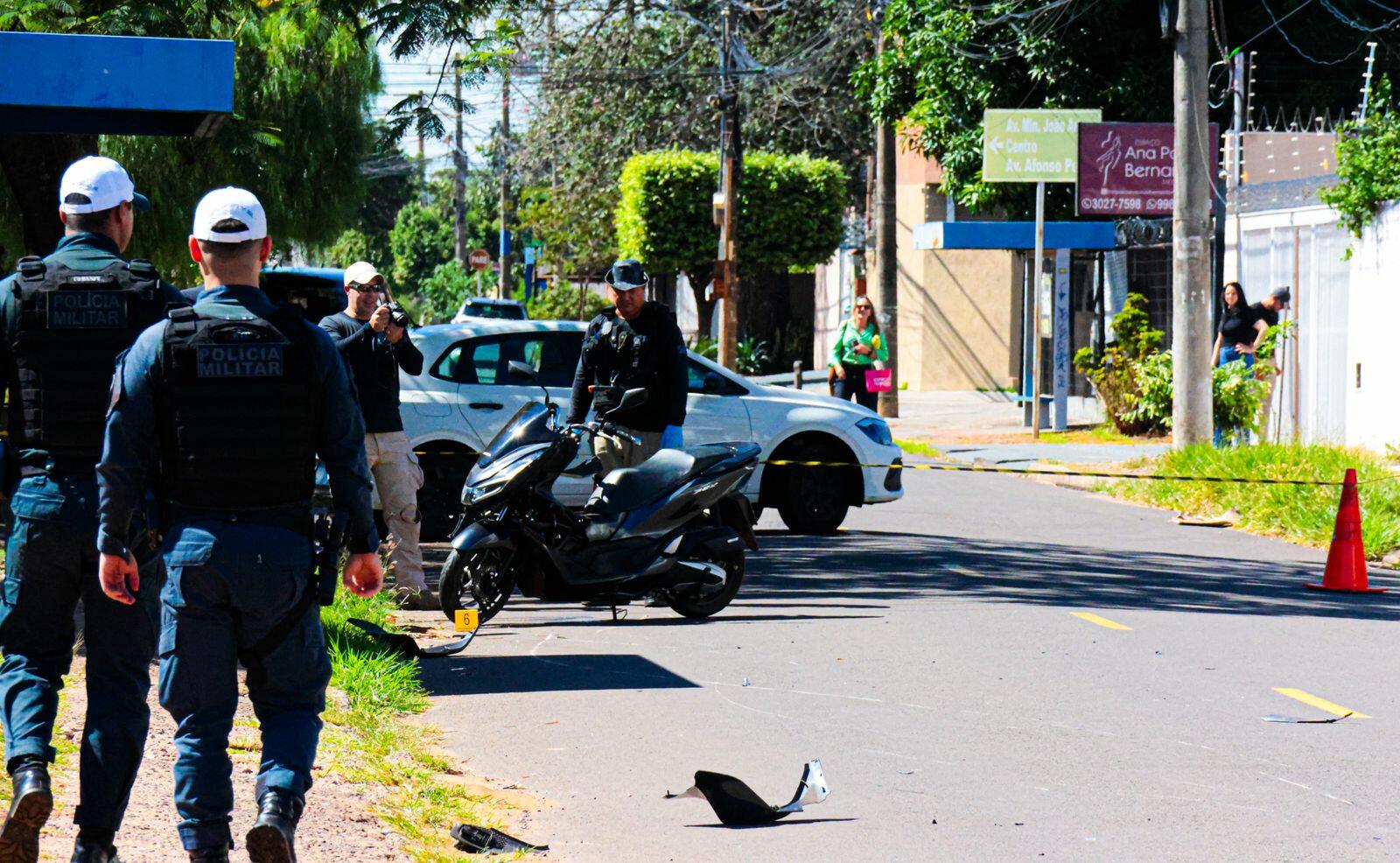 Mulher morre e grávida perde o bebê em acidente no Tiradentes