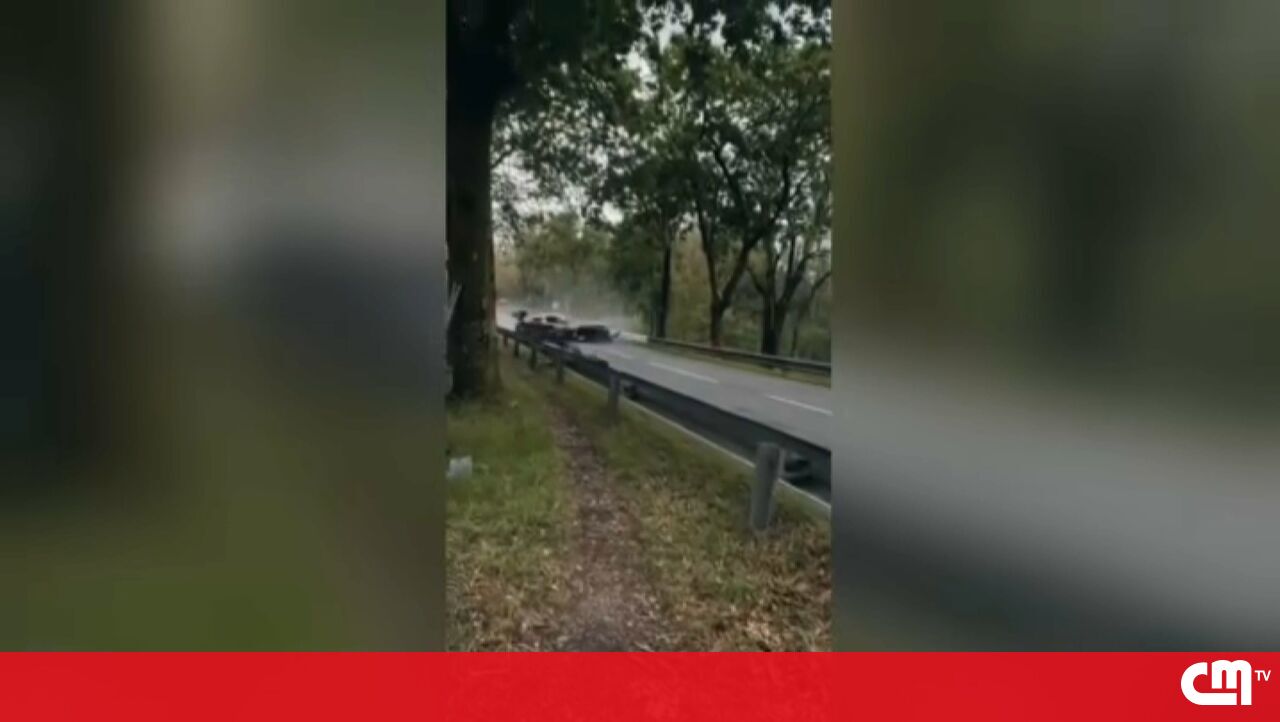 Piloto Francisco Morgado e espectadora feridos após acidente durante a prova na Rampa da Falperra em Braga - Vídeos