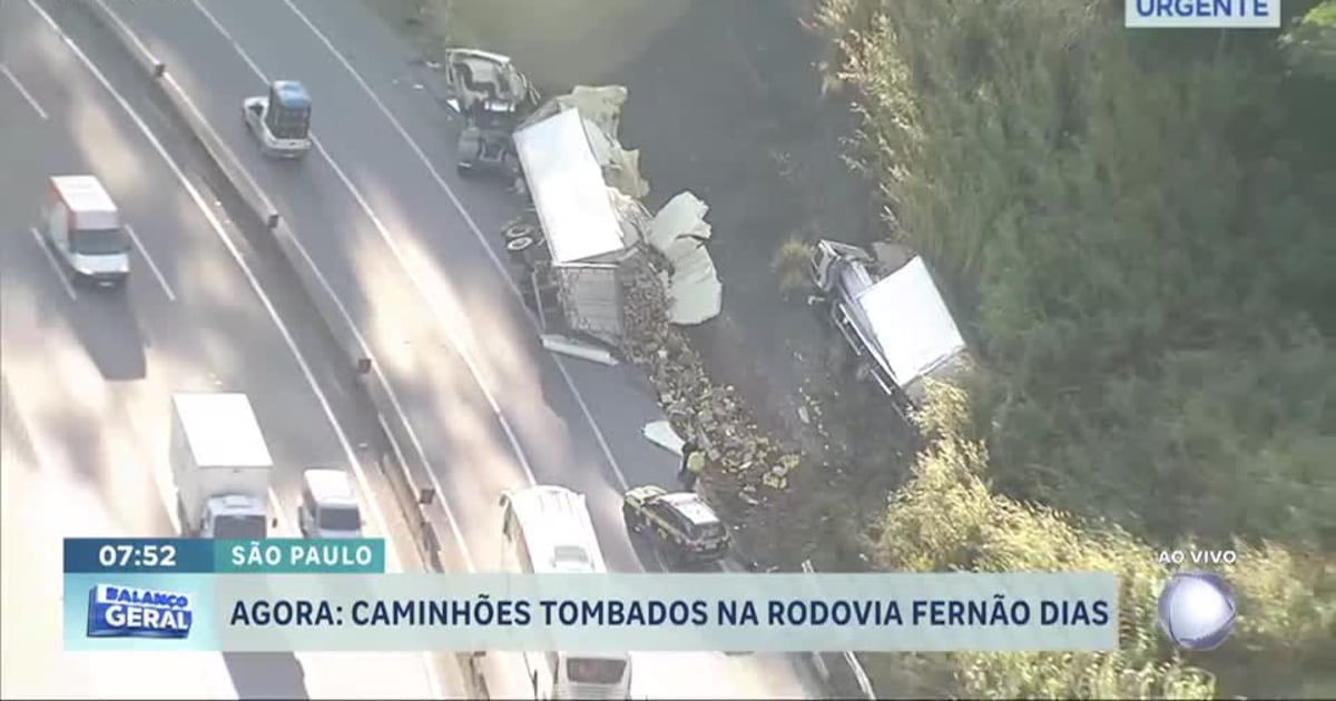 Acidente entre caminhões espalha carga de frutas na rodovia Fernão Dias, em São Paulo – Record
