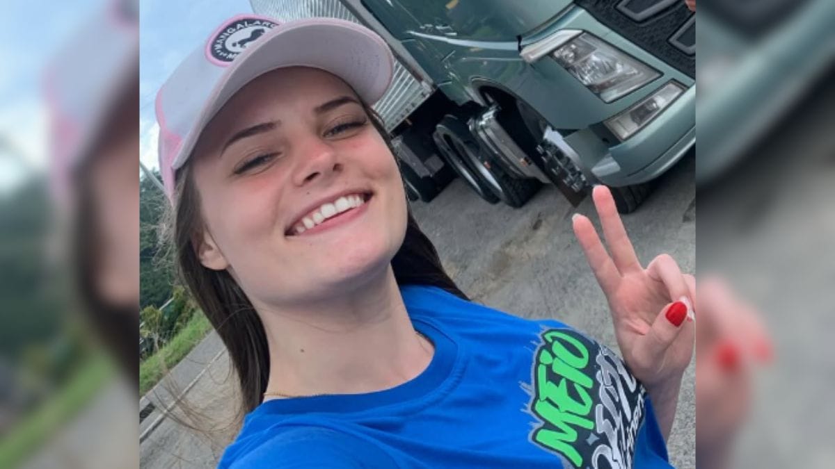 Ex-princesa de tradicional festa de SC morre em grave acidente entre caminhões em SP