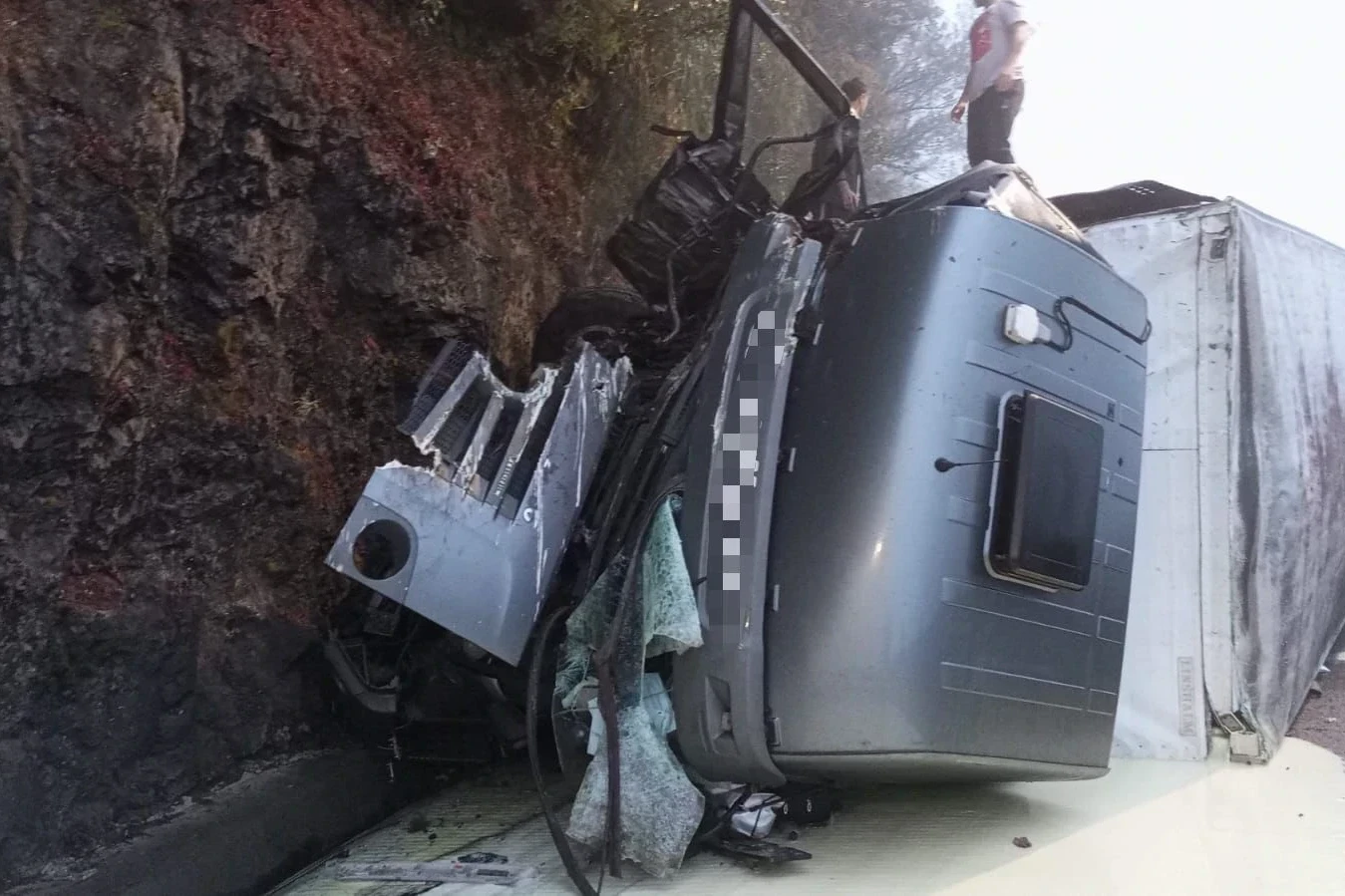 Grave acidente interrompe trânsito na Serra do Rio do Rastro - Portal Engeplus