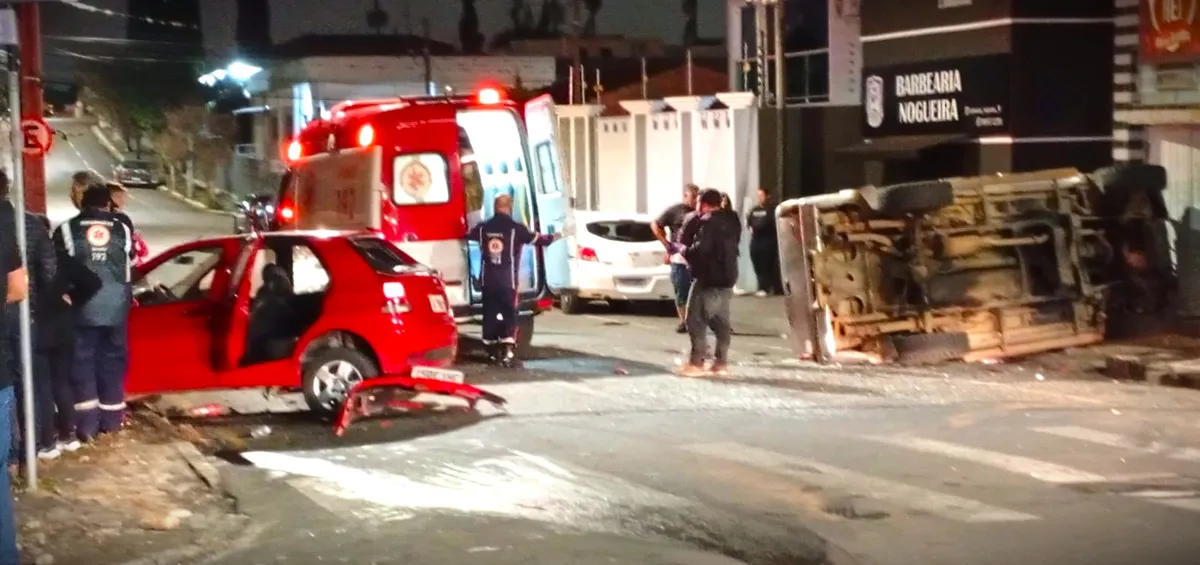 Grave acidente mobiliza equipes de socorro em Ponta Grossa