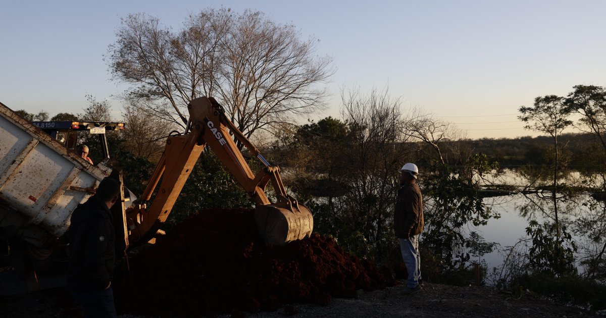 Guaíba se mantém estável e próximo da cota de inundação nesta quinta-feira | GZH