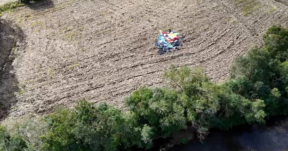 Imagens mostram o local onde ocorreu a queda do balão em Praia Grande, Santa Catarina