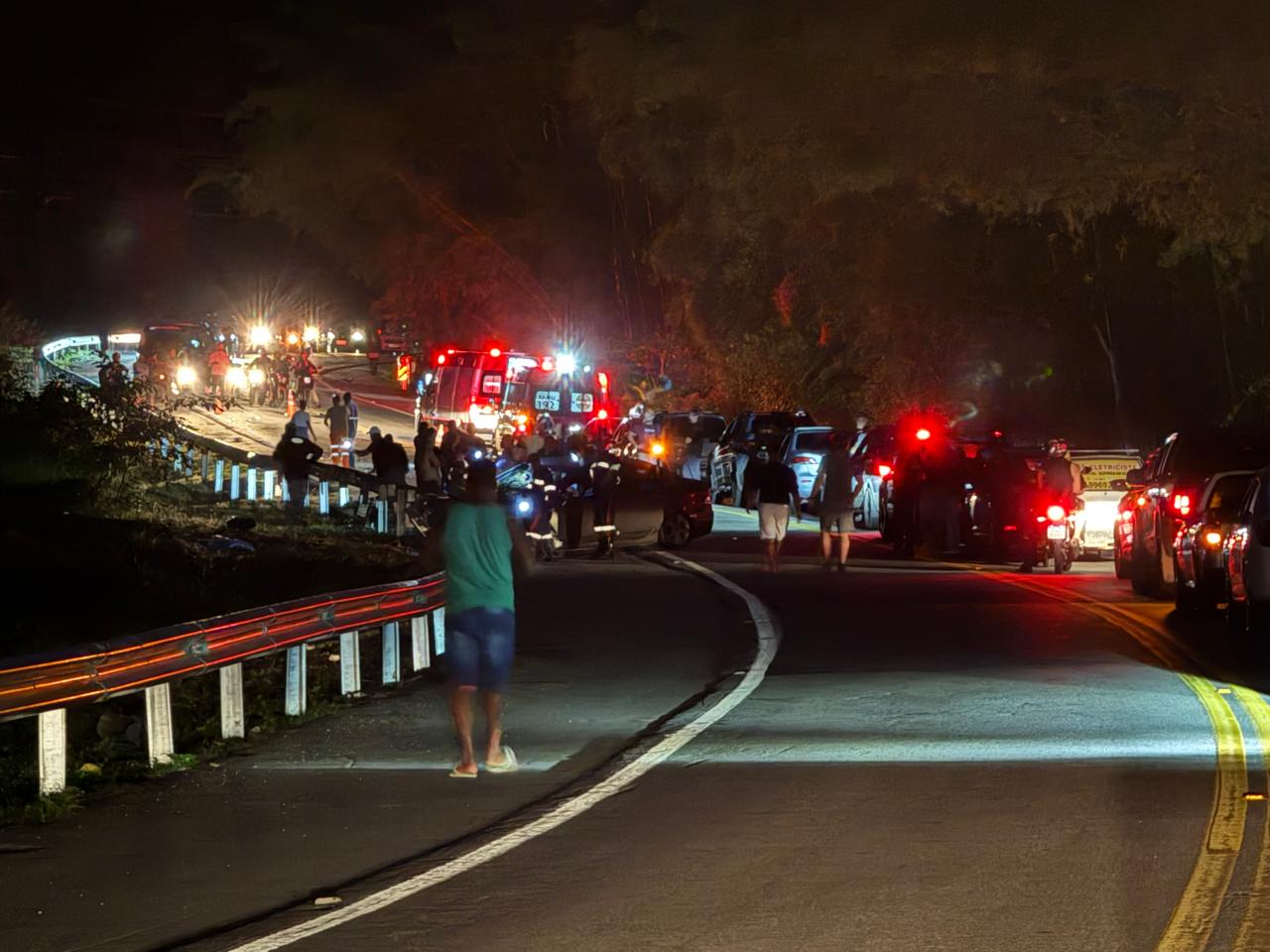 Motociclista morre em grave acidente na Praia Preta, em São Sebastião – Tamoios News