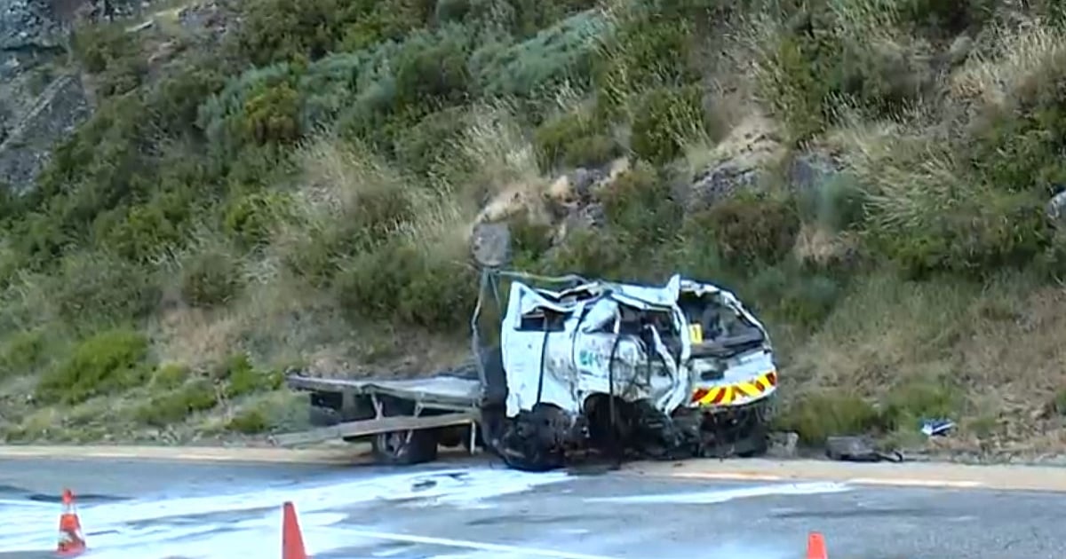 Dois mortos e um ferido grave em despiste de carrinha da Infraestruturas de Portugal