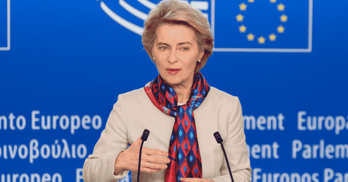 Empresas europeias pedem que UE ‘pare o relógio’ da Lei de IA, mas cronograma segue