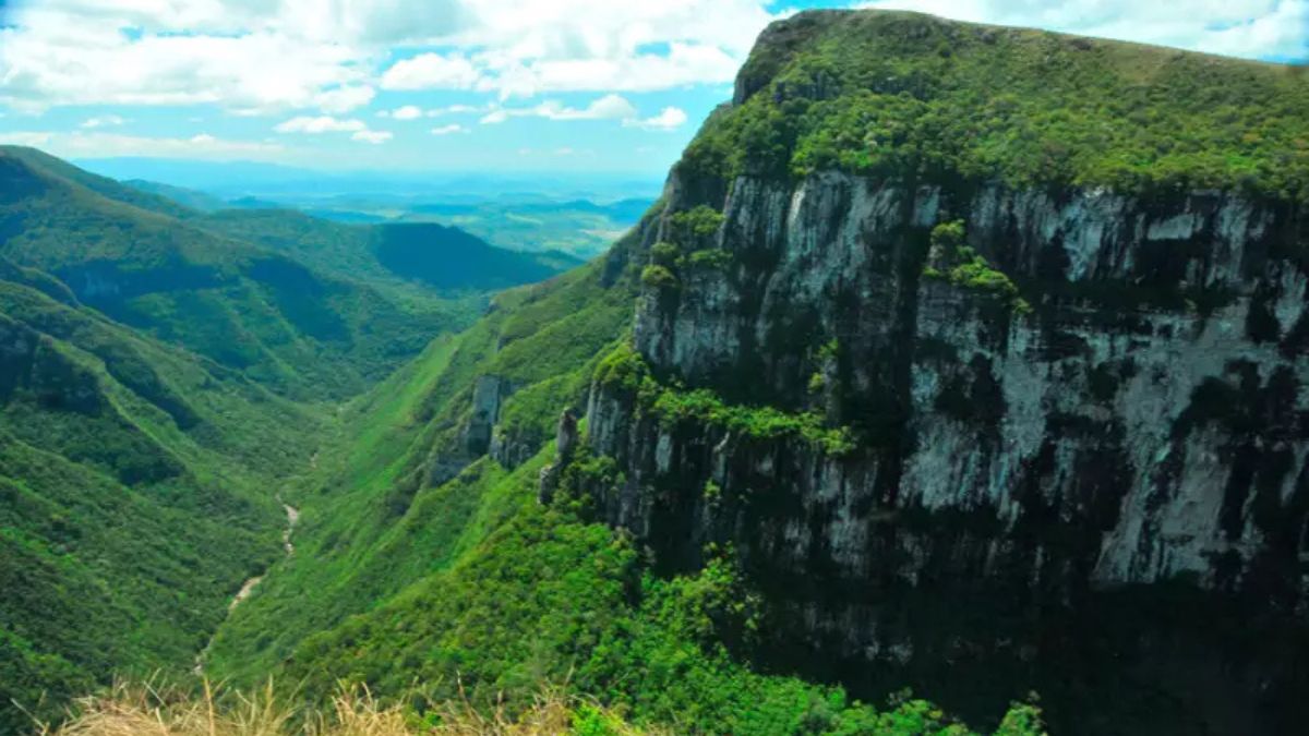 Fotos mostram como é o cânion onde menina de 11 anos morreu entre SC e RS