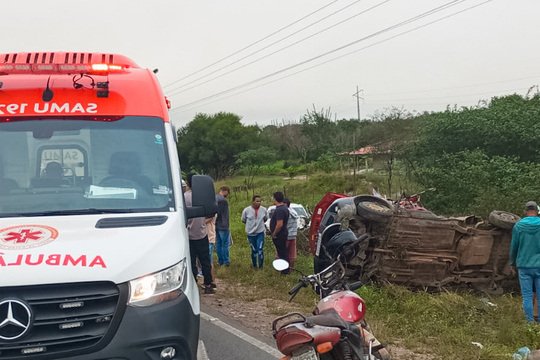 Grave acidente deixa 02 vítimas fatais e 05 feridas na BA-120, entre Santaluz e Valente – Interior da Bahia