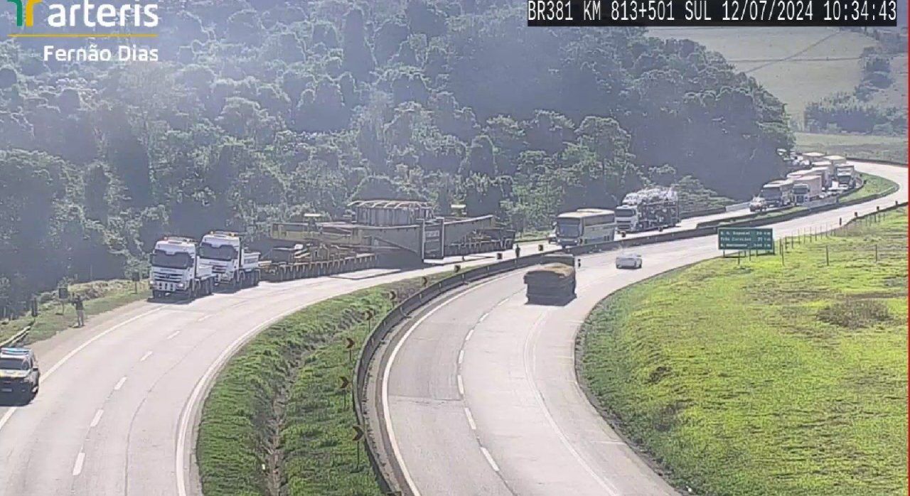 Rodovia Fernão Dias tem interdição após acidente em Itaguara -