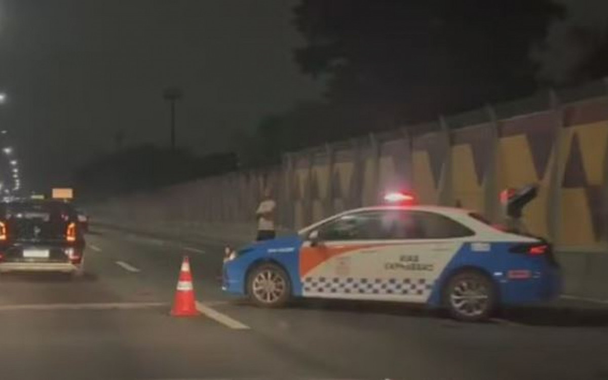 Adolescente de 16 anos morre e jovem fica ferido em acidente na Linha Vermelha | Rio de Janeiro