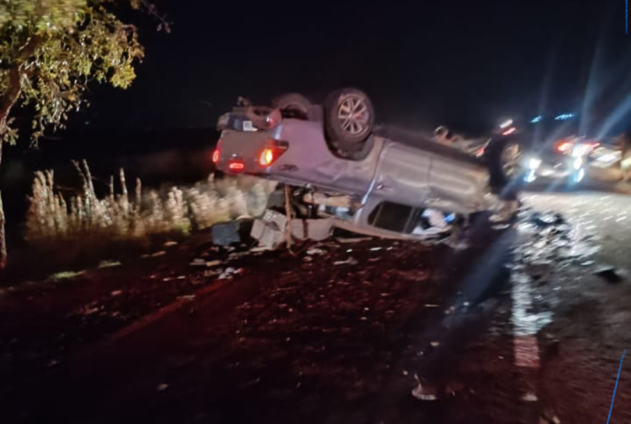 BOMBEIROS atendem vitimas de grave acidente entre Paraíso das Águas e Chapadão do Sul