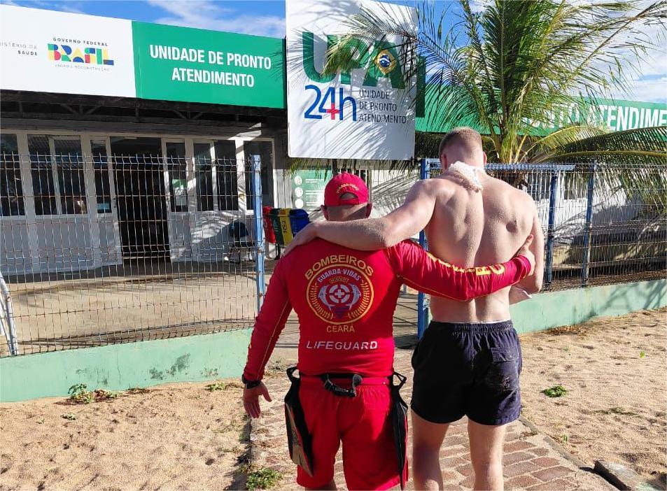 Bombeiros Militares atendem acidente de quadriciclo em Jericoacoara