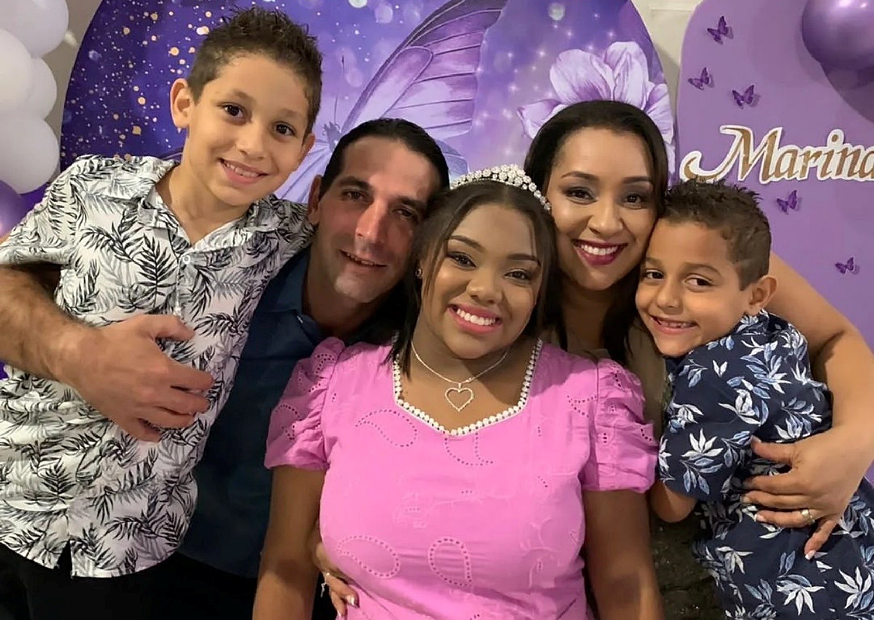 Família morta em acidente com 8 vítimas em MG é sepultada após velório coletivo | Sul de Minas