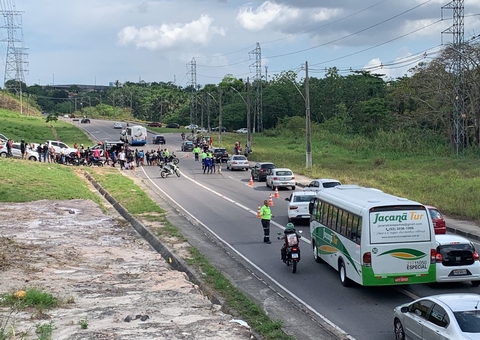 Industriários mortos em acidente na Avenida das Flores estavam a caminho do trabalho
