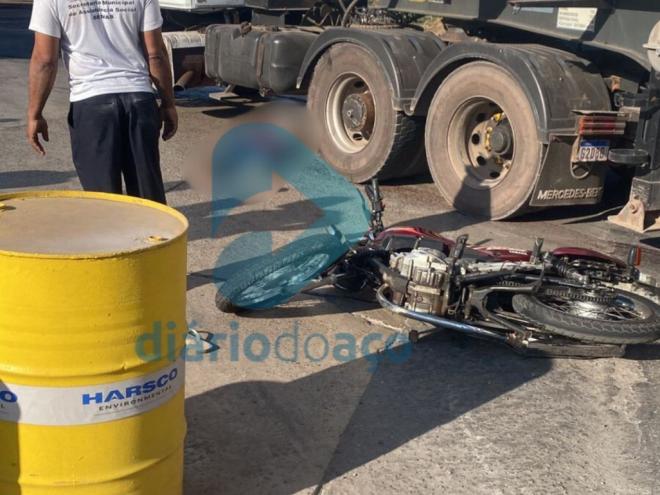 Jovem perde a vida em acidente entre motocicleta e carreta em Timóteo