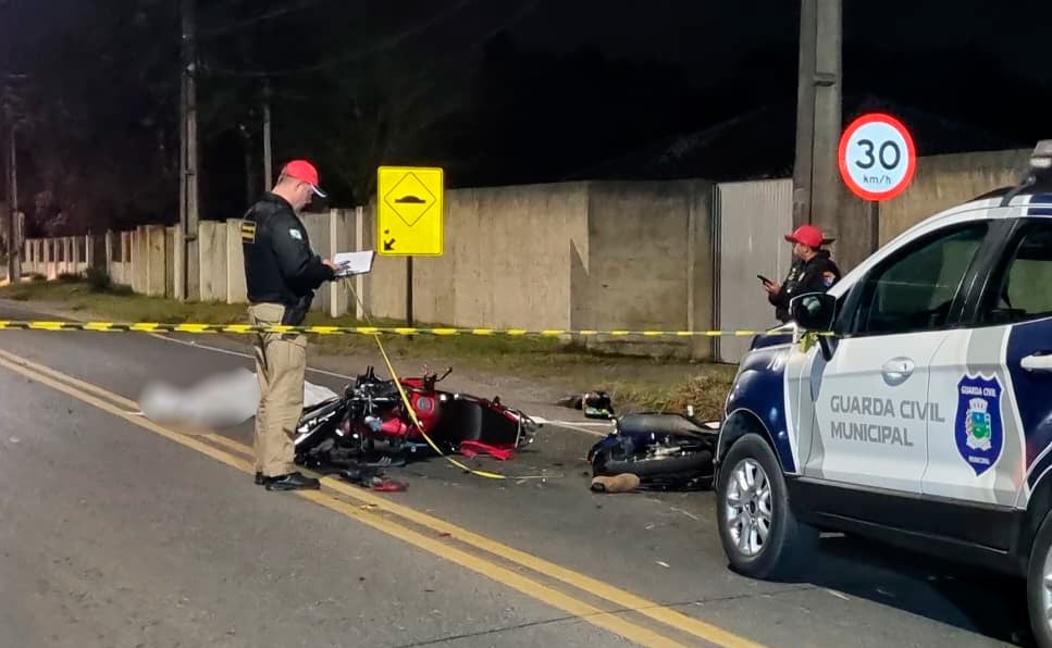 motociclista-morre-acidente-colisao-frontal-campina-grande-do-sul