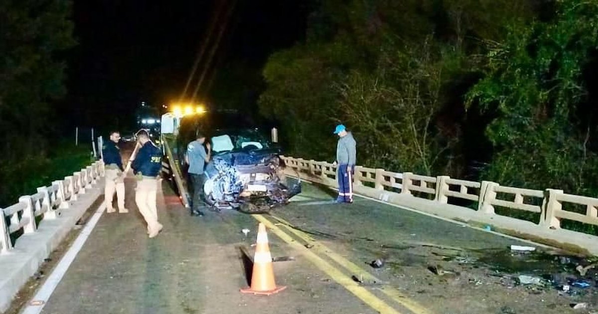 Casal morre em acidente na BR-285, em Carazinho; criança fica ferida