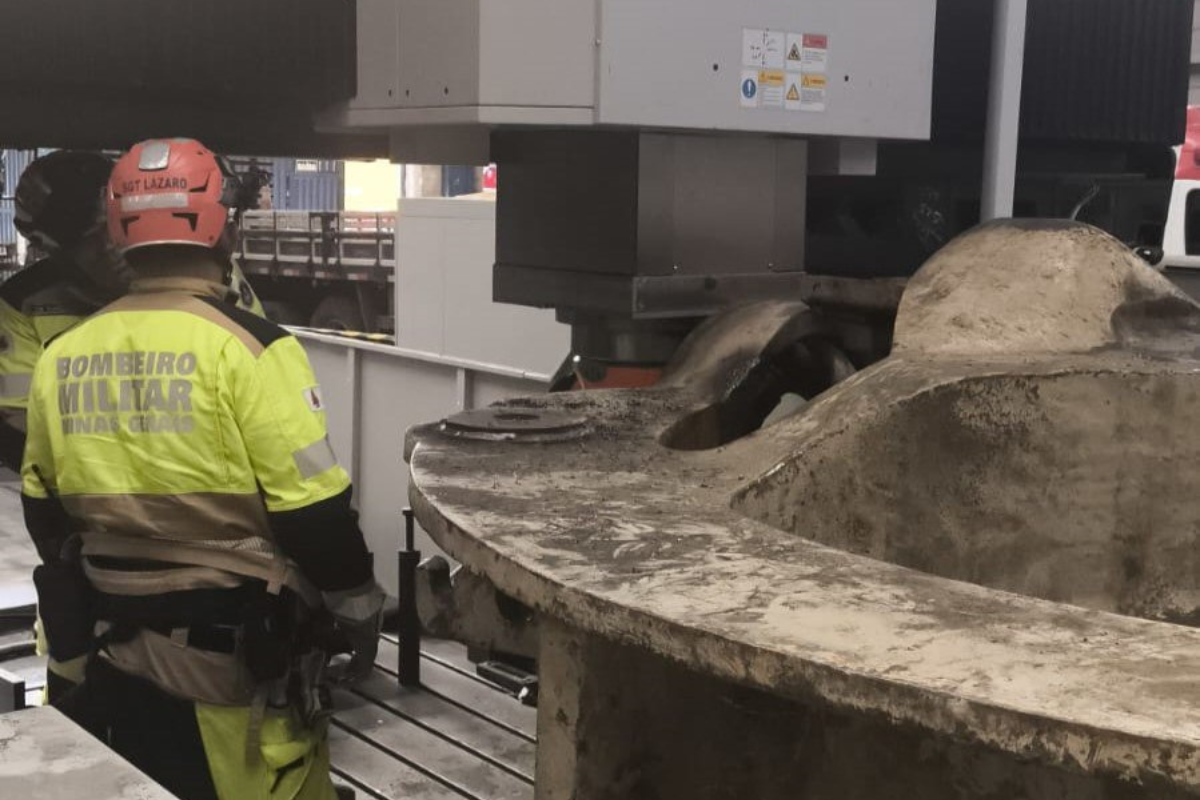 Funcionário de empresa em Betim morre em grave acidente