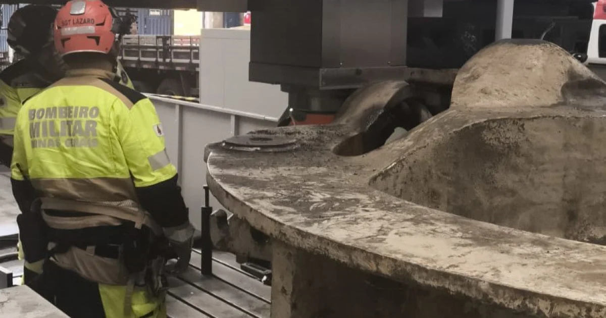 Funcionário morre em acidente com maquinário pesado em Betim, na Grande BH