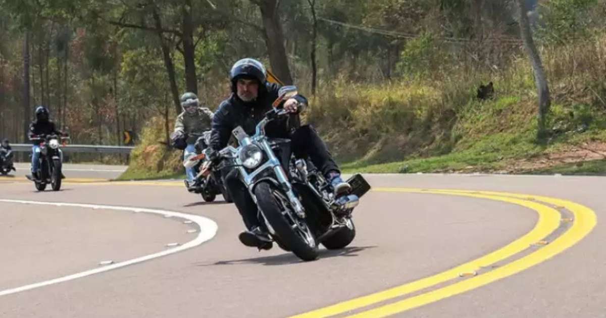 Motorista de caminhão envolvido no acidente de JP Mantovani se pronuncia; veja